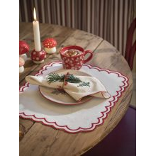 Christmas table_Available from 7 November (11).jpg